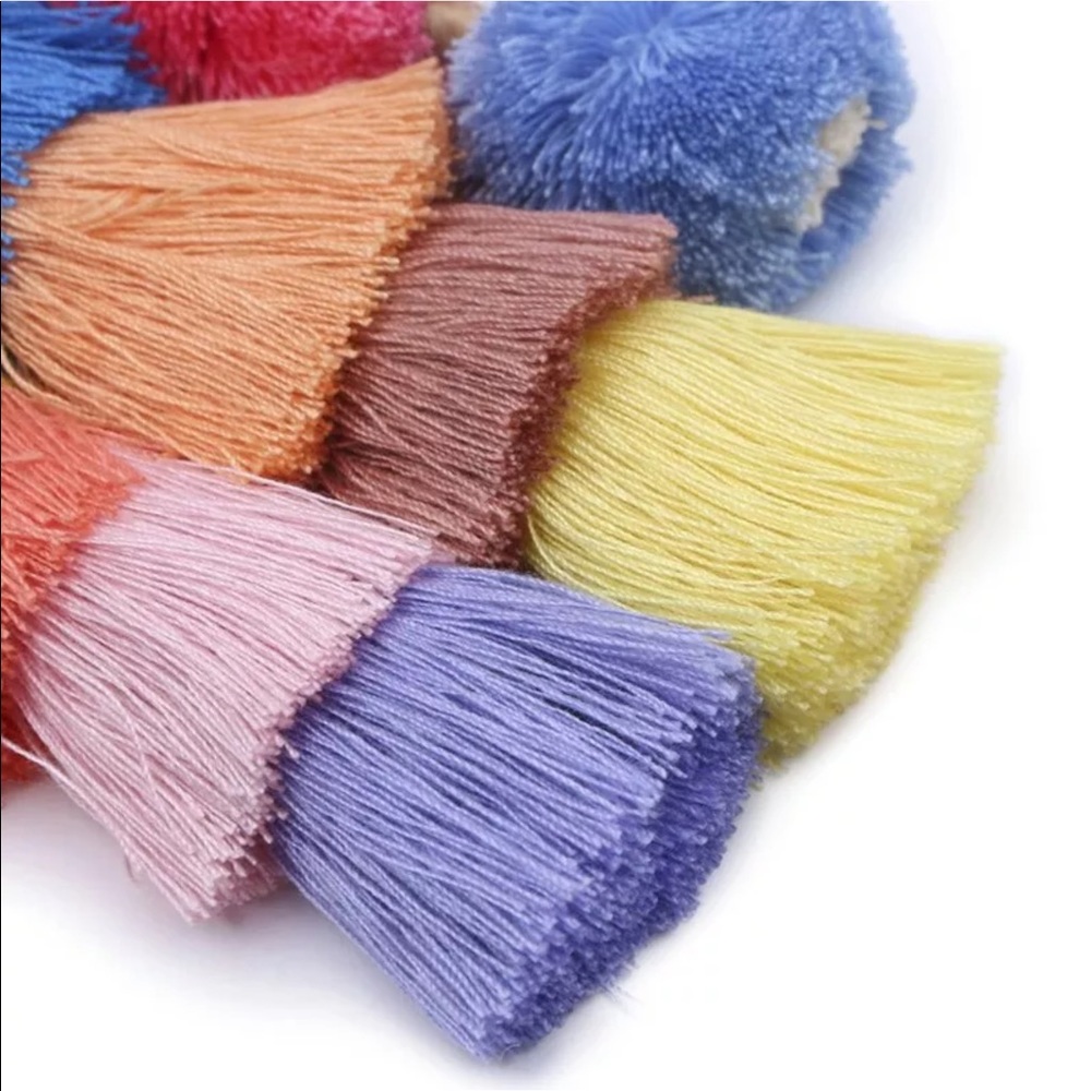 High quality multicolored everything tassel - Picture 4 of 6